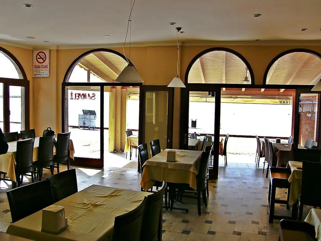 Samyeli Hotel Çandarlı